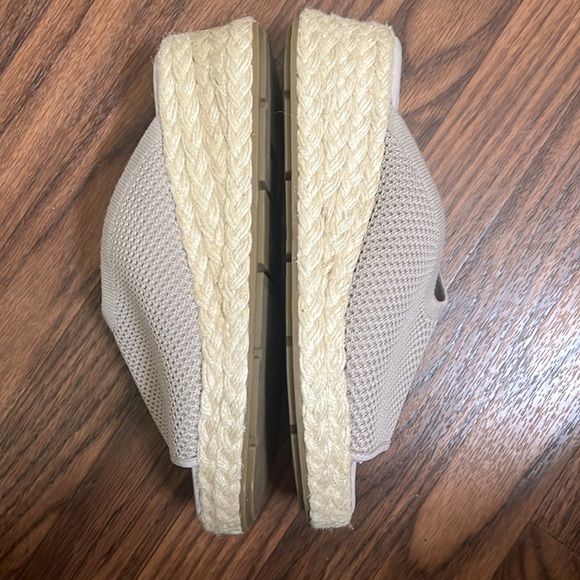 GUC Eileen Fisher Tali Wedge size 8.5 - Picture 5 of 7